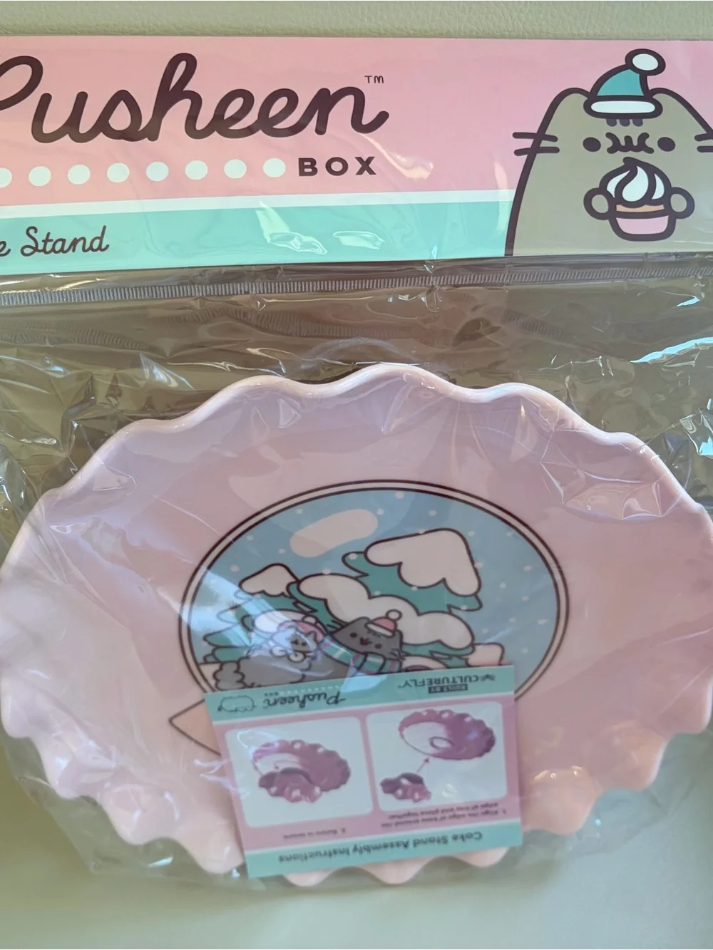 Pusheen Pink Cake Stand with Winter Pusheen Artwork